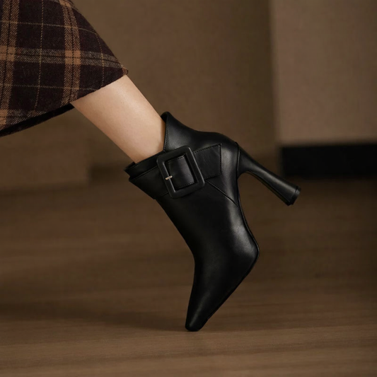 Chloë | Elegantes botines con hebilla