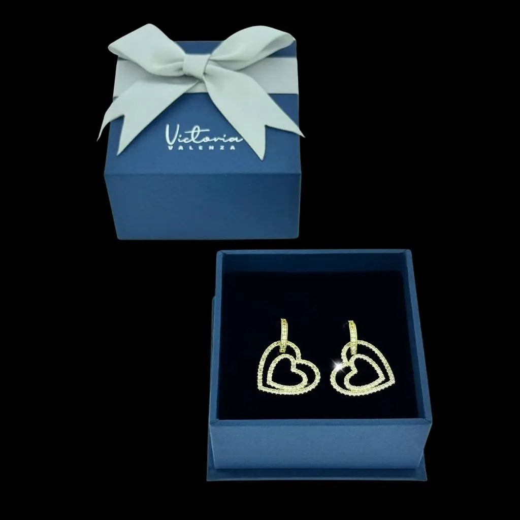 Pendientes Linda con forma de corazón dorados con circonitas